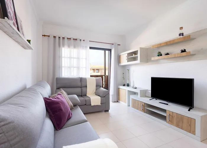 Agradable Piso Con Piscina & Playa Terraza Y Wifi 公寓 *