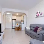 Agradable Piso Con Piscina&playa Terraza Y Wifi Appartamento