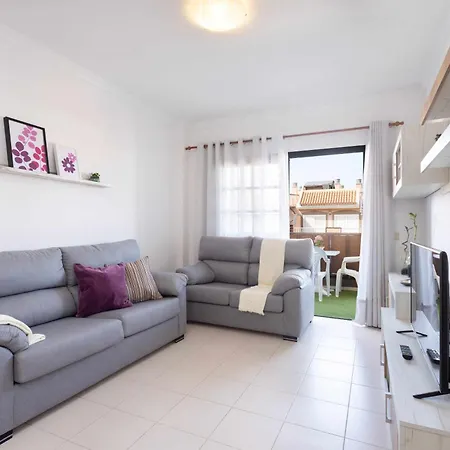 Agradable Piso Con Piscina & Playa Terraza Y Wifi