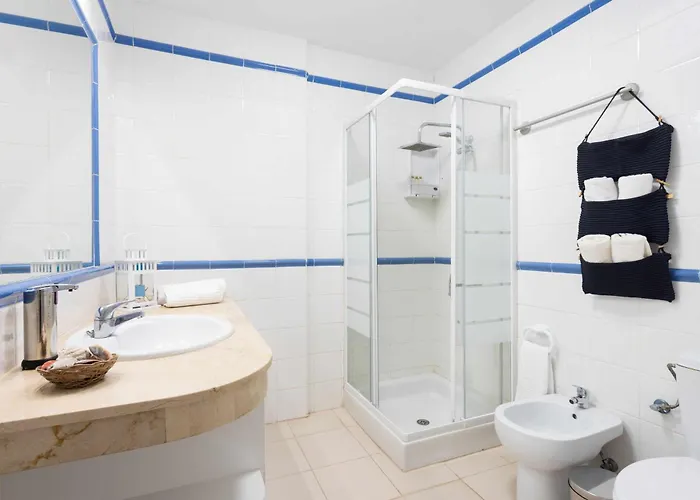 Agradable Piso Con Piscina & Playa Terraza Y Wifi Daire *